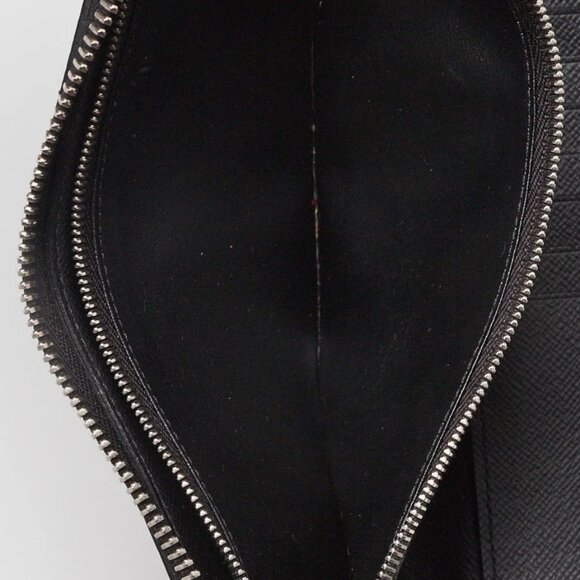 Louis Vuitton Black Epi Leather Vertical Zippy Wallet - Picture 9 of 10